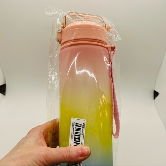 NWT Water Bottle Rainbow Colored and Morivates - Picture 2 of 10